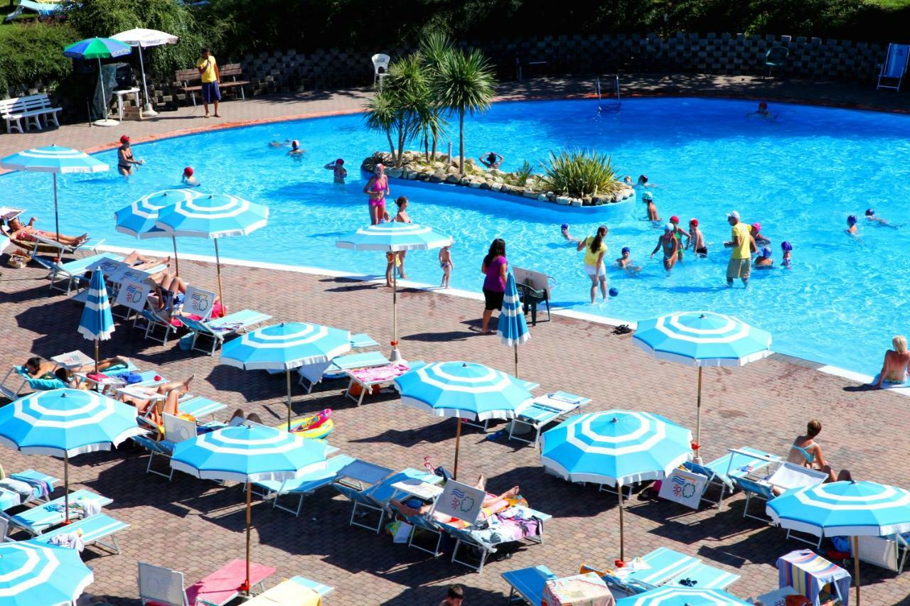 Centro Vacanze San Marino Exterior foto